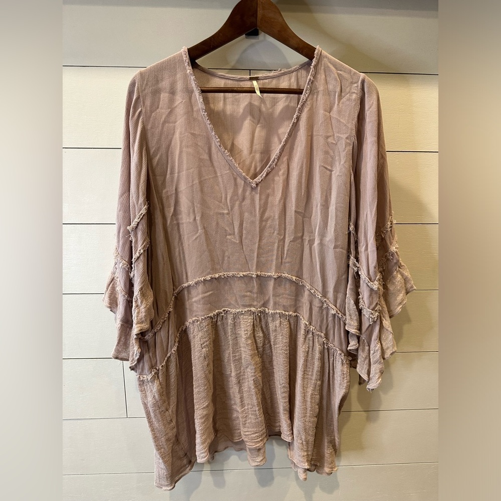Free People Women's Taupe/ Mauve Ruffle Gauze Sleeve Top- size Medium